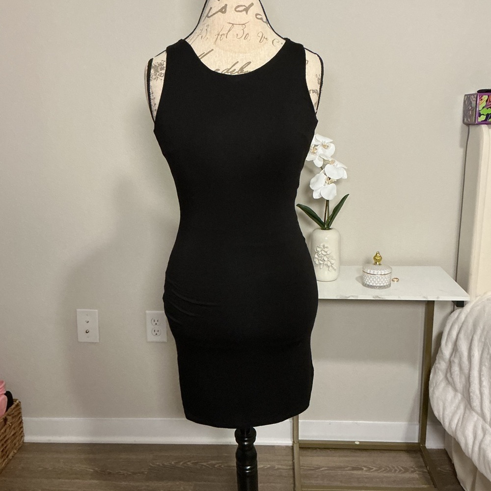 Guess Black Sleeveless Dress